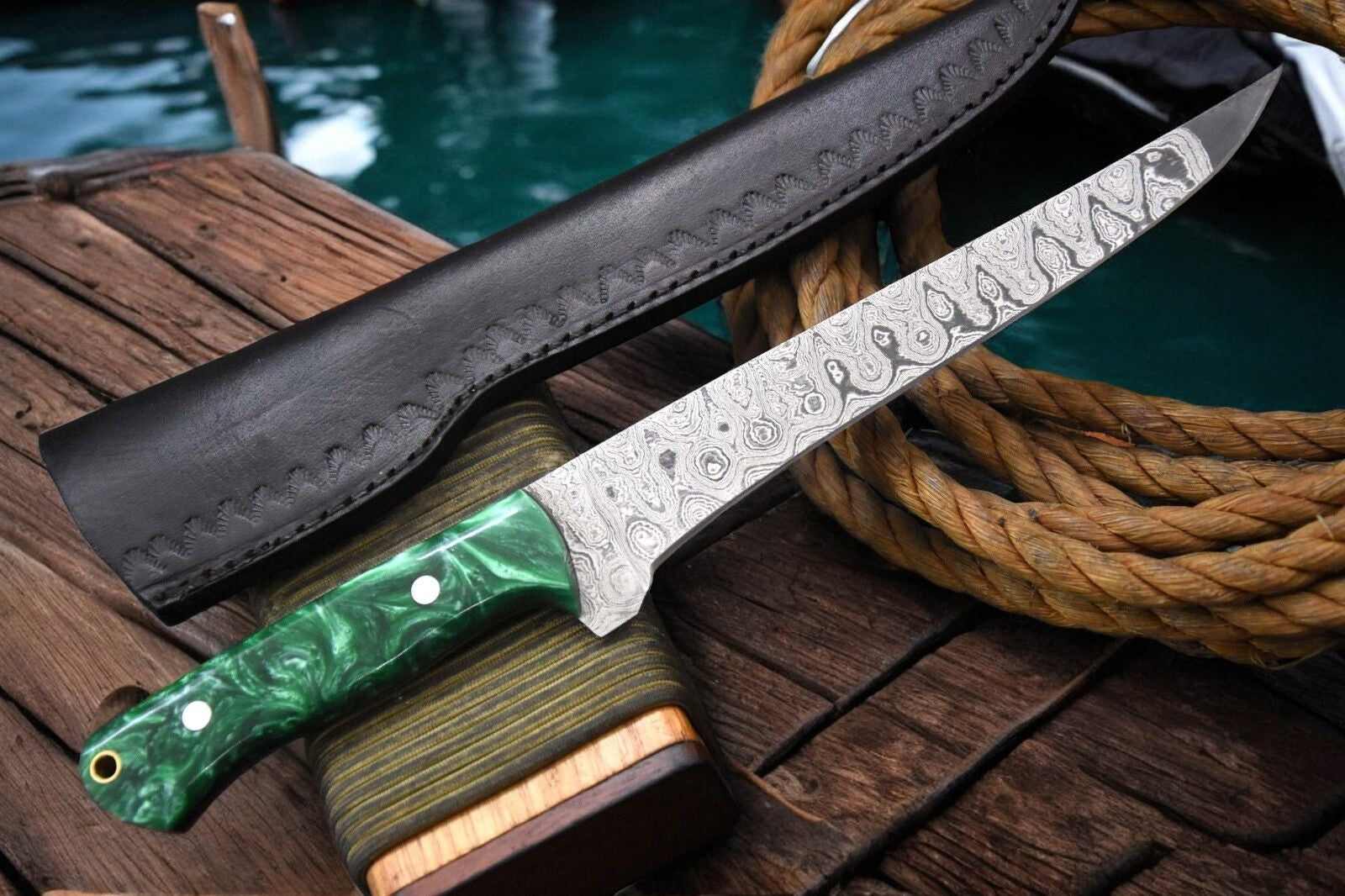 7.8-inch Damascus Blade Custom Fillet Knife with Leather Sheath
