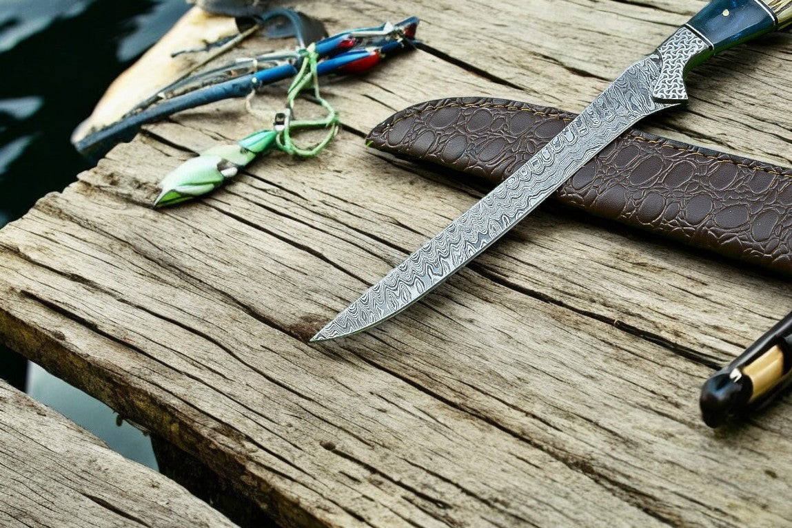 Custom Fillet Knife with 7.5-inch Damascus Blade for Precision Cutting
