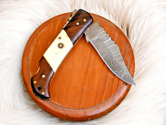 Elegant Rosewood and Bone Handle on Folding Knife
