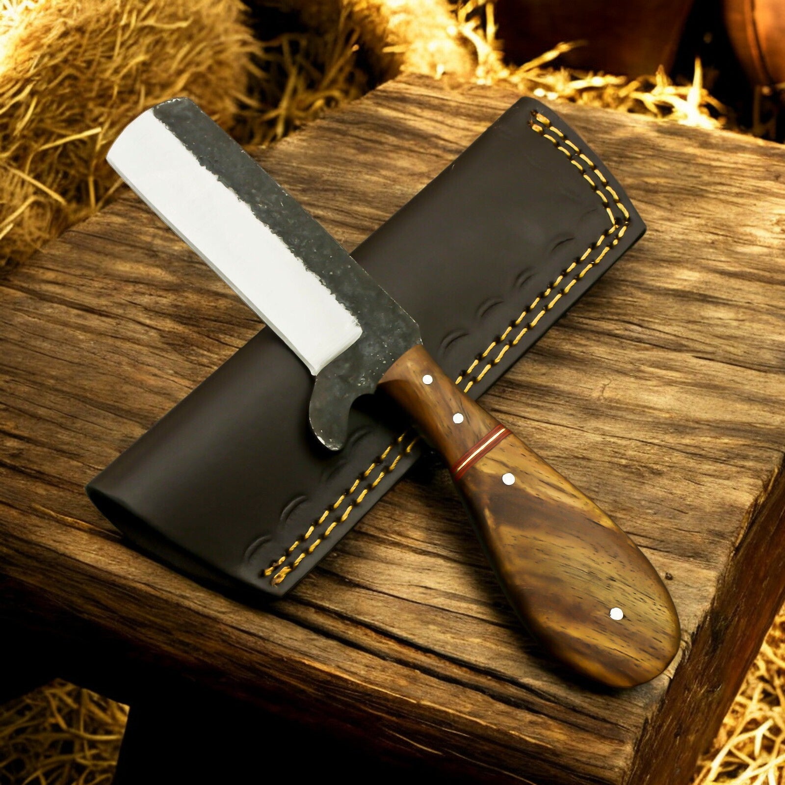 4.25-inch Blade of Bull Cutter Knife with Ergonomic Design
