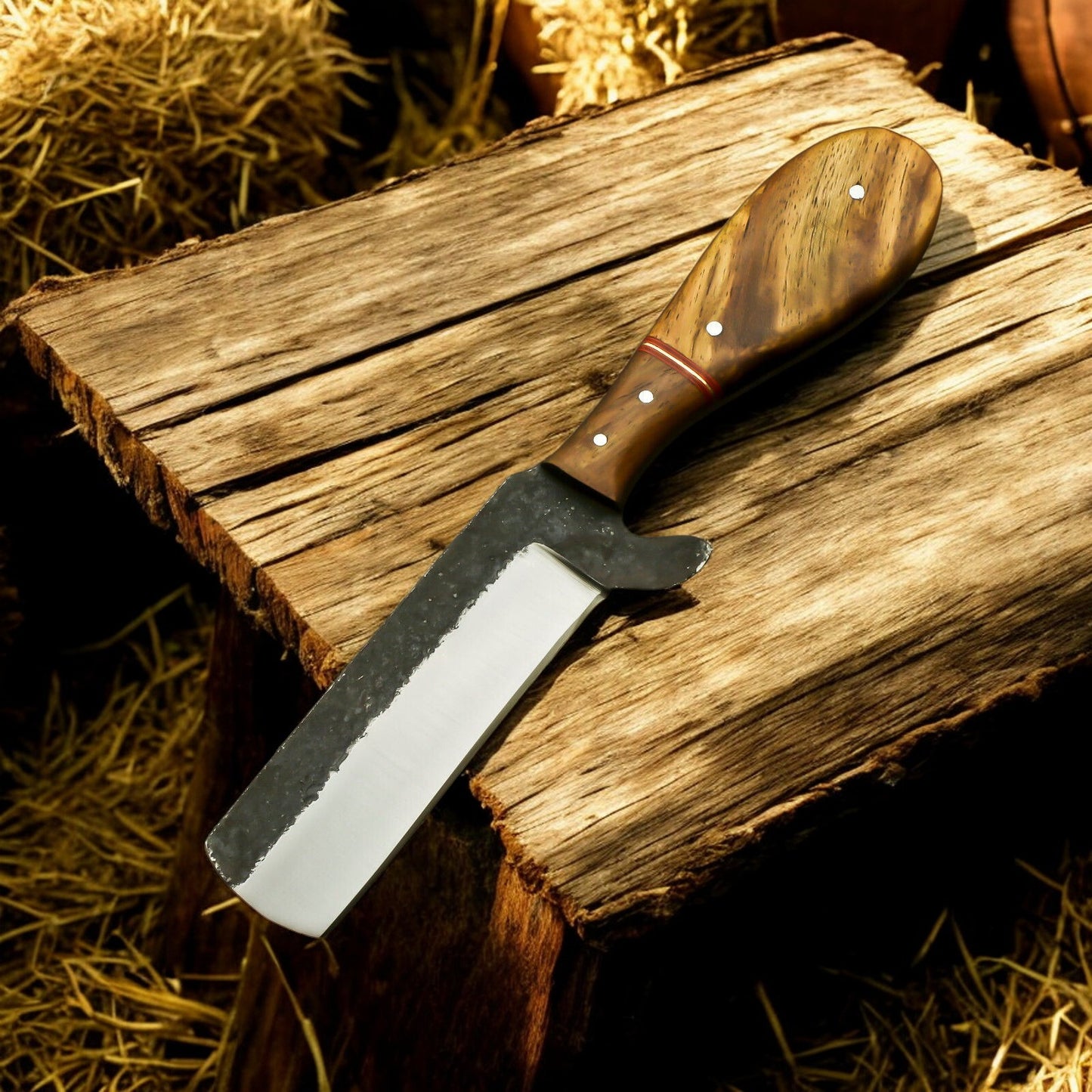 Custom Bull Cutter Knife Showcasing 1095 Forged Steel Blade
