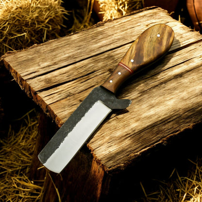 Custom Bull Cutter Knife Showcasing 1095 Forged Steel Blade
